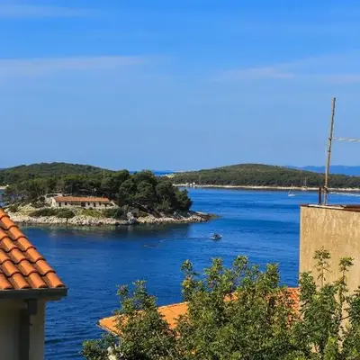 Guesthouse Aurora