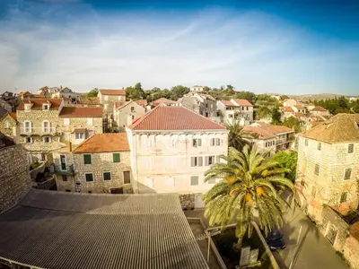 Pogled na grad 'Milna' ili pogled na grad iz apartmana