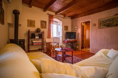 TV i/ili zabavni centar u objektu Holiday Home Mirna