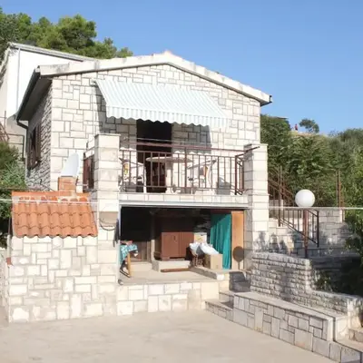 Apartments by the sea Stomorska