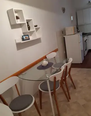 Kuhinja ili čajna kuhinja u objektu Apartments by the sea Sumartin, Brac - 2951