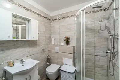 Kupaonica u objektu Dijamant Apartment