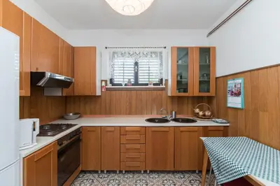 Kuhinja ili čajna kuhinja u objektu Apartments Mare