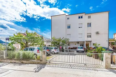 Zgrada u kojoj se nalazi apartman