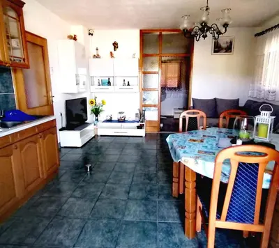 Kuhinja ili čajna kuhinja u objektu Apartman Čanaki Splitska