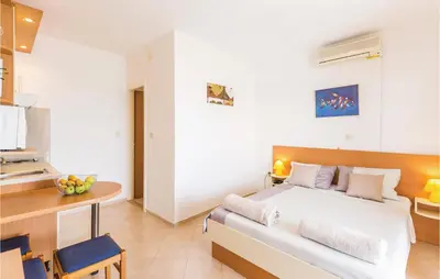 Krevet ili kreveti u jedinici u objektu Apartment Brela With Sea View I