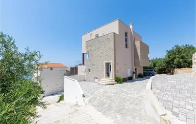 Zgrada u kojoj se nalazi apartman