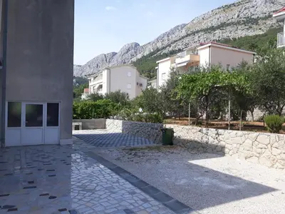 Pogled na planine ili pogled na planine iz apartmana
