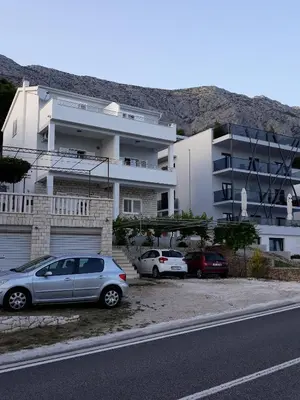 Pogled na planine ili pogled na planine iz apartmana