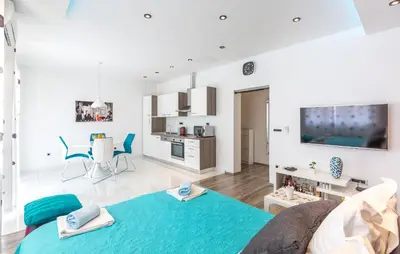 Kuhinja ili čajna kuhinja u objektu Apartments Klara