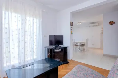 TV i/ili zabavni centar u objektu MI Apartment