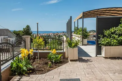 Pogled na more ili pogled na more iz apartmana