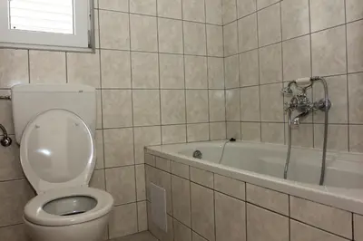 Kupaonica u objektu Apartments Zvone,place by the sea