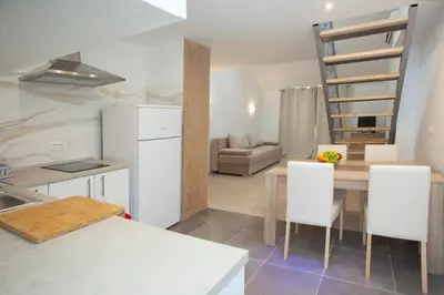 Kuhinja ili čajna kuhinja u objektu Mar e Sol Apartments