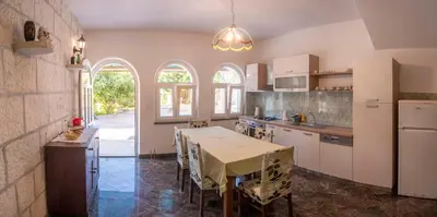 Kuhinja ili čajna kuhinja u objektu Apartment Curri