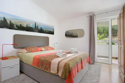 Krevet ili kreveti u jedinici u objektu Apartments with parking space Sumpetar, Omis - 11798