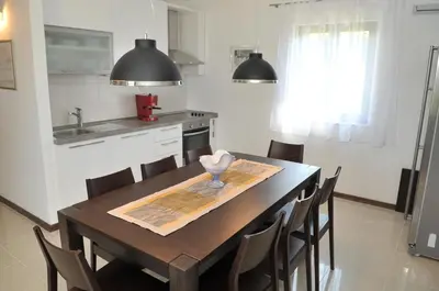 Kuhinja ili čajna kuhinja u objektu Villa Sofia