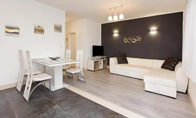 TV i/ili zabavni centar u objektu Apartments Toni