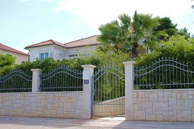 Zgrada u kojoj se nalazi apartman