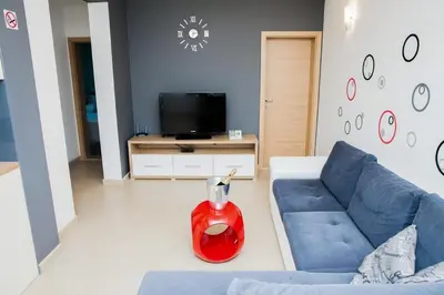 TV i/ili zabavni centar u objektu Apartmani Petričević