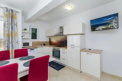 Kuhinja ili čajna kuhinja u objektu Apartments Bosiljka