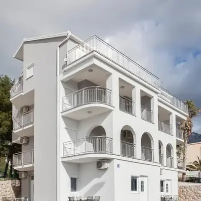 Villa Klara Apartments