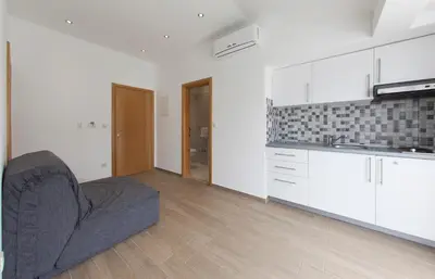 Kuhinja ili čajna kuhinja u objektu Apartments Villa Klara