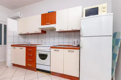 Kuhinja ili čajna kuhinja u objektu Apartments Mari