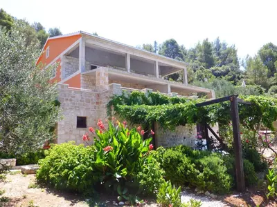 Zgrada u kojoj se nalazi apartman