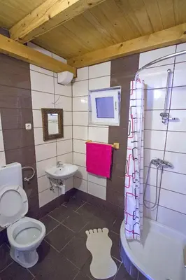 Kupaonica u objektu Apartments Zeljko