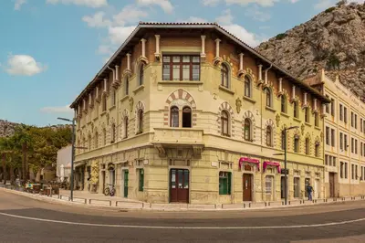 Pogled na planine ili pogled na planine iz apartmana