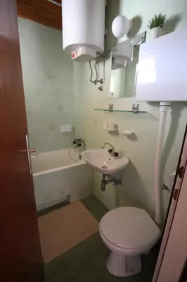 Kupaonica u objektu Apartmani Pavičić-Ivelja