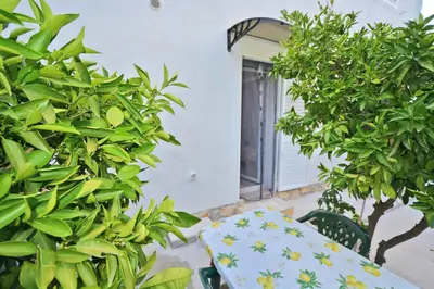 Vrt u objektu ꕥ ROOMS SUNCE, Family choice, Best Panoramic view, Supetar Island Brac