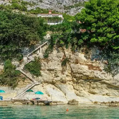 Apartments by the sea Pisak