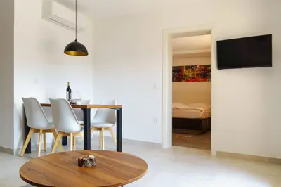 TV i/ili zabavni centar u objektu Apartments Bikin