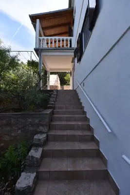 Zgrada u kojoj se nalazi apartman