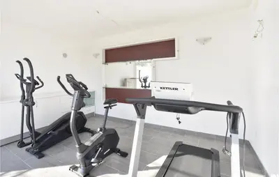 Fitness centar i/ili fitness sadržaji u objektu One-Bedroom Apartment In Stanici