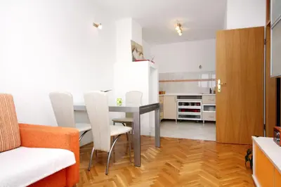 Kuhinja ili čajna kuhinja u objektu Apartments by the sea Omis - 6073