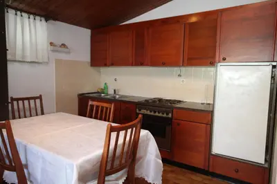 Kuhinja ili čajna kuhinja u objektu Apartments with parking space Makarska - 6691