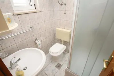Kupaonica u objektu Apartments with a parking space Makarska - 6694