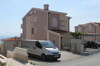 Zgrada u kojoj se nalazi apartman