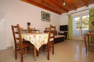 TV i/ili zabavni centar u objektu Apartment Karkavac - Scedro 8801d