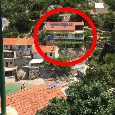 Seaside secluded apartments Cove Pobij
