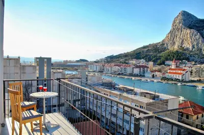 Tlocrt objekta Apartments by the sea Omis - 2822