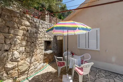 Popločani dio dvorišta ili vanjski dio objekta Apartments by the sea Pisak, Omis - 967