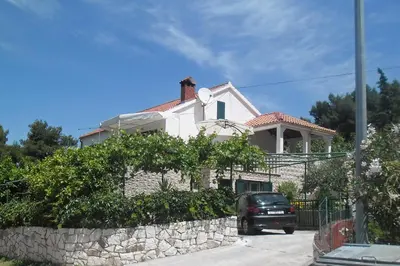 Zgrada u kojoj se nalazi apartman