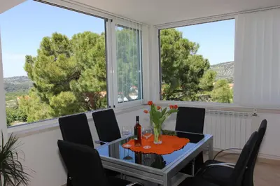 Pića u objektu Holiday House Pine Tree
