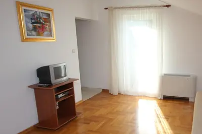 TV i/ili zabavni centar u objektu Apartments by the sea Podstrana, Split - 8442