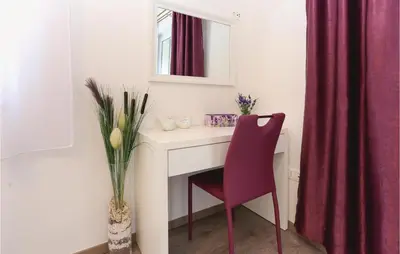 Tlocrt objekta Three-Bedroom Holiday Home In Gata