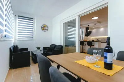 Kuhinja ili čajna kuhinja u objektu Apartment Bozic
